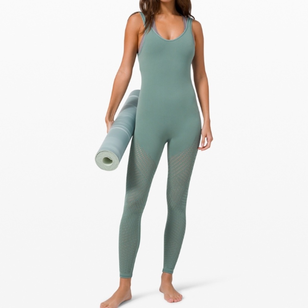 Lululemon Reveal Onesie *Digi Rain